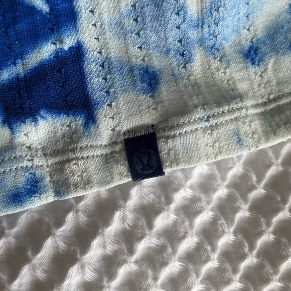 Lululemon Tank - Picture 4 of 4